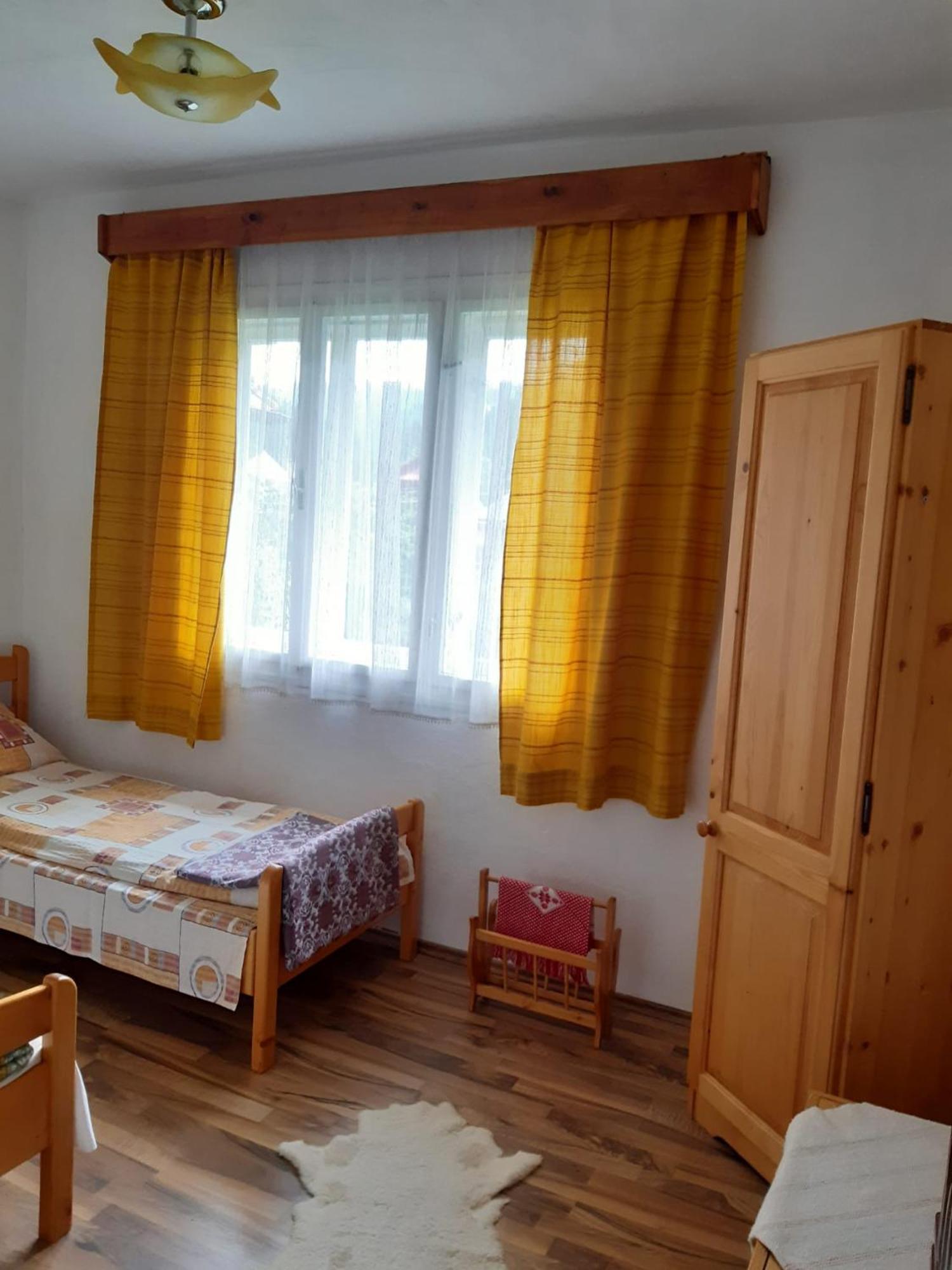 Casa De Vacanta Joldes Hotel Felsőgirda Kültér fotó